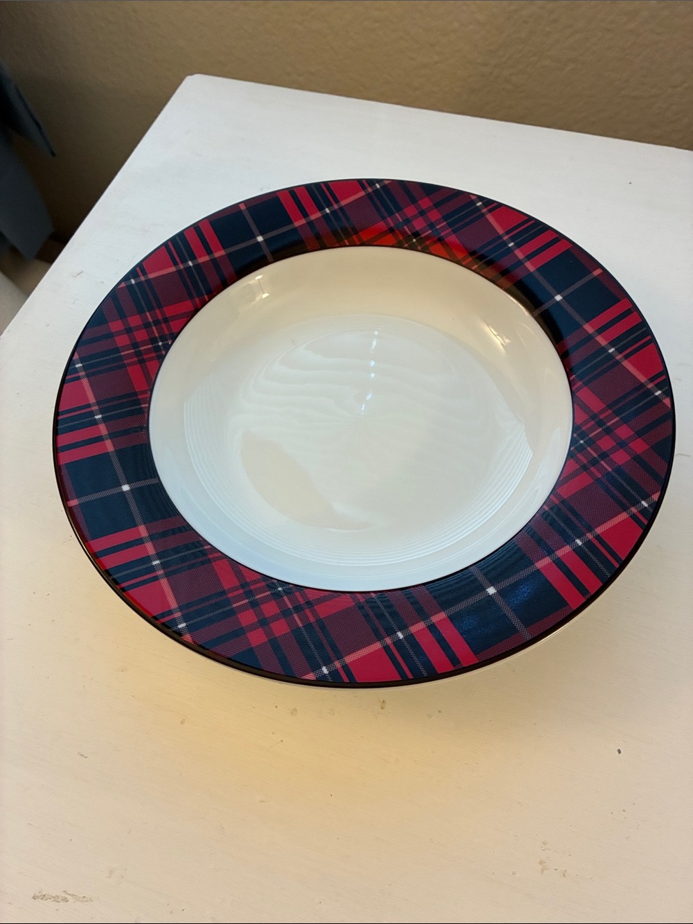 NWOT Home by Target Plaid Rim Porcelain Salad/Pasta Bowl in Red & Black Plaid
